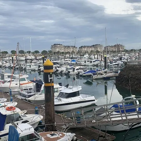 Puerto Deportivo Marina De * Santander
