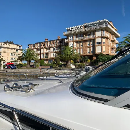 Puerto Deportivo Marina De