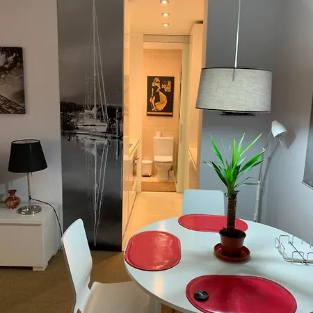 Apartment Puerto Deportivo Marina De *