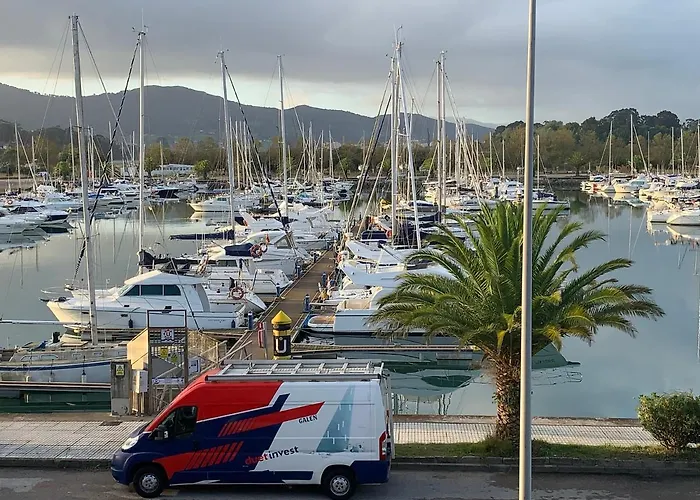 Puerto Deportivo Marina De * Santander