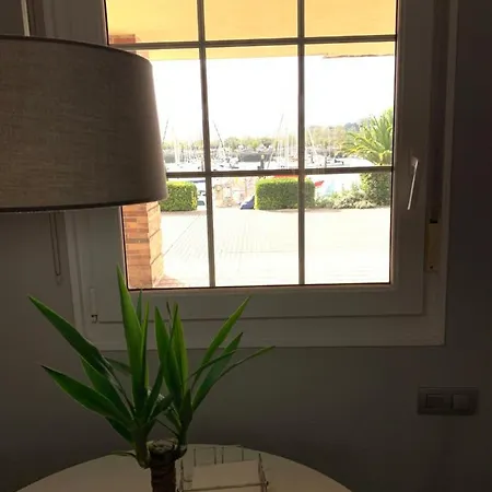 Puerto Deportivo Marina De Апартаменты Сантандер