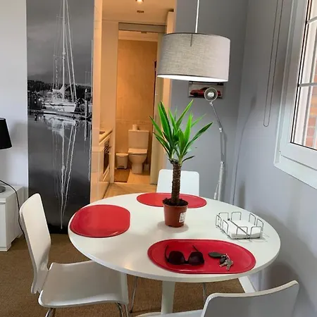 Puerto Deportivo Marina De Апартаменты Сантандер