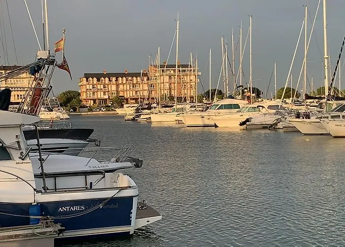 Puerto Deportivo Marina De Appartement